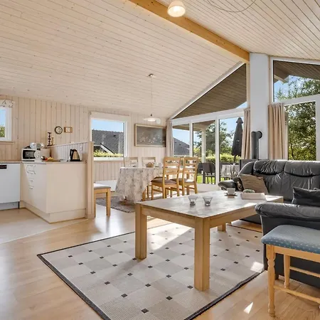 Thala - 35m From The Sea By Interhome