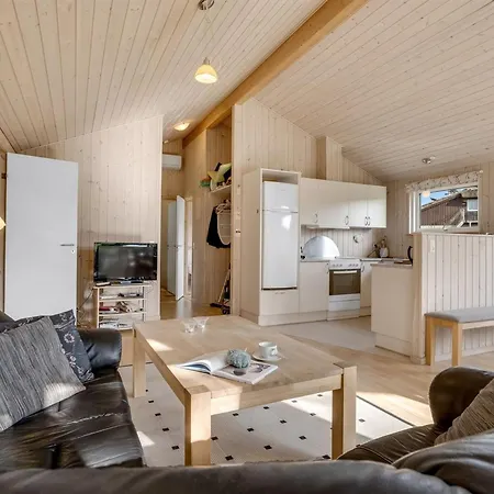 Thala - 35m From The Sea By Interhome